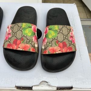 Gucci slides